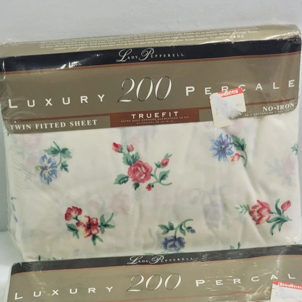 Vintage Lady Pepperell Winter Garden Flower Floral Twin Sheet Set Blend 200 Ct